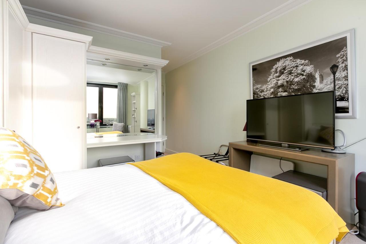 Point West Apartments 伦敦 外观 照片