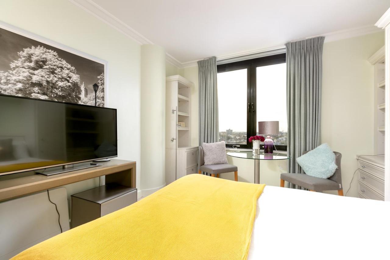 Point West Apartments 伦敦 外观 照片